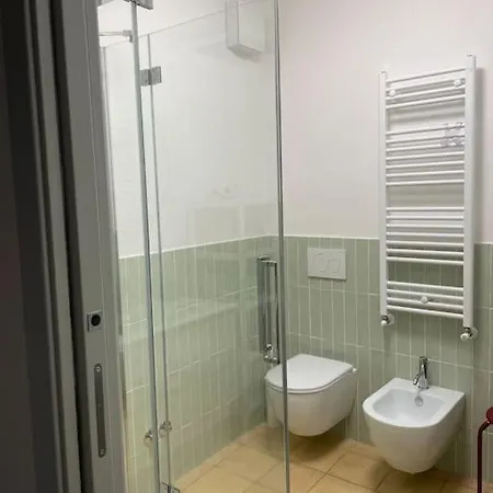 La Casa Nel Borgo 蒙泰卡斯特里利